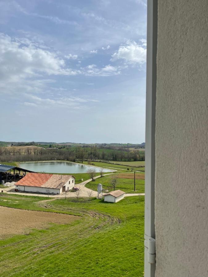 Domaine Des Peyries - Chambres Et Table D'Hotes Saint-Barthelemy-d'Agenais Eksteriør bilde