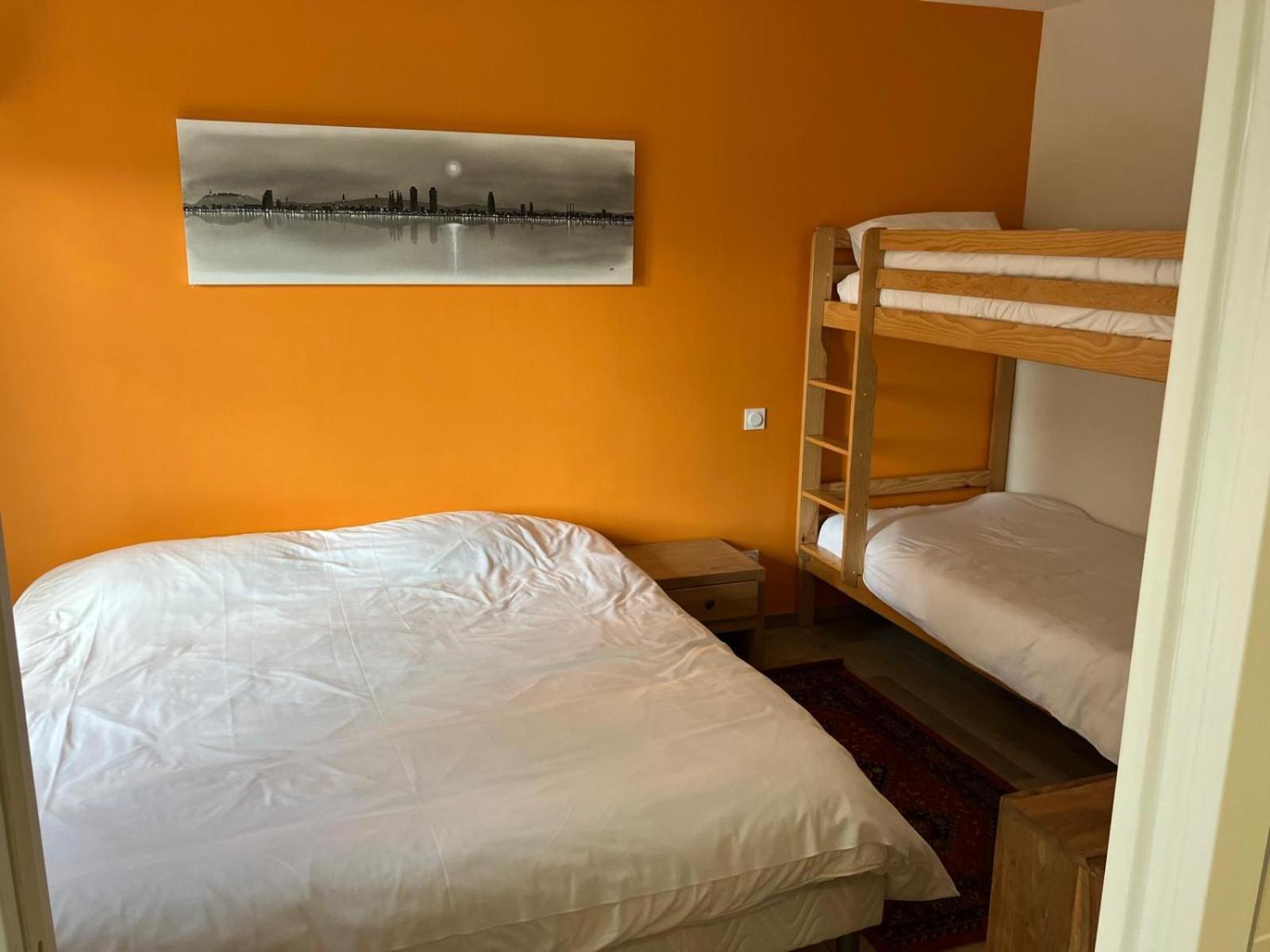 Domaine Des Peyries - Chambres Et Table D'Hotes Saint-Barthelemy-d'Agenais Eksteriør bilde