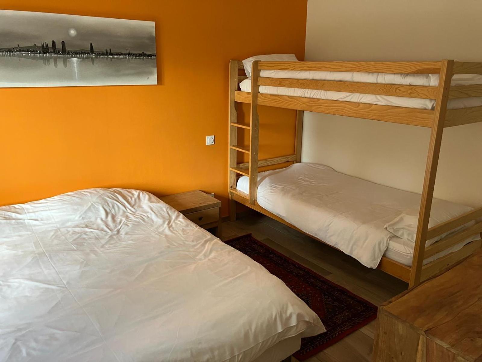 Domaine Des Peyries - Chambres Et Table D'Hotes Saint-Barthelemy-d'Agenais Eksteriør bilde