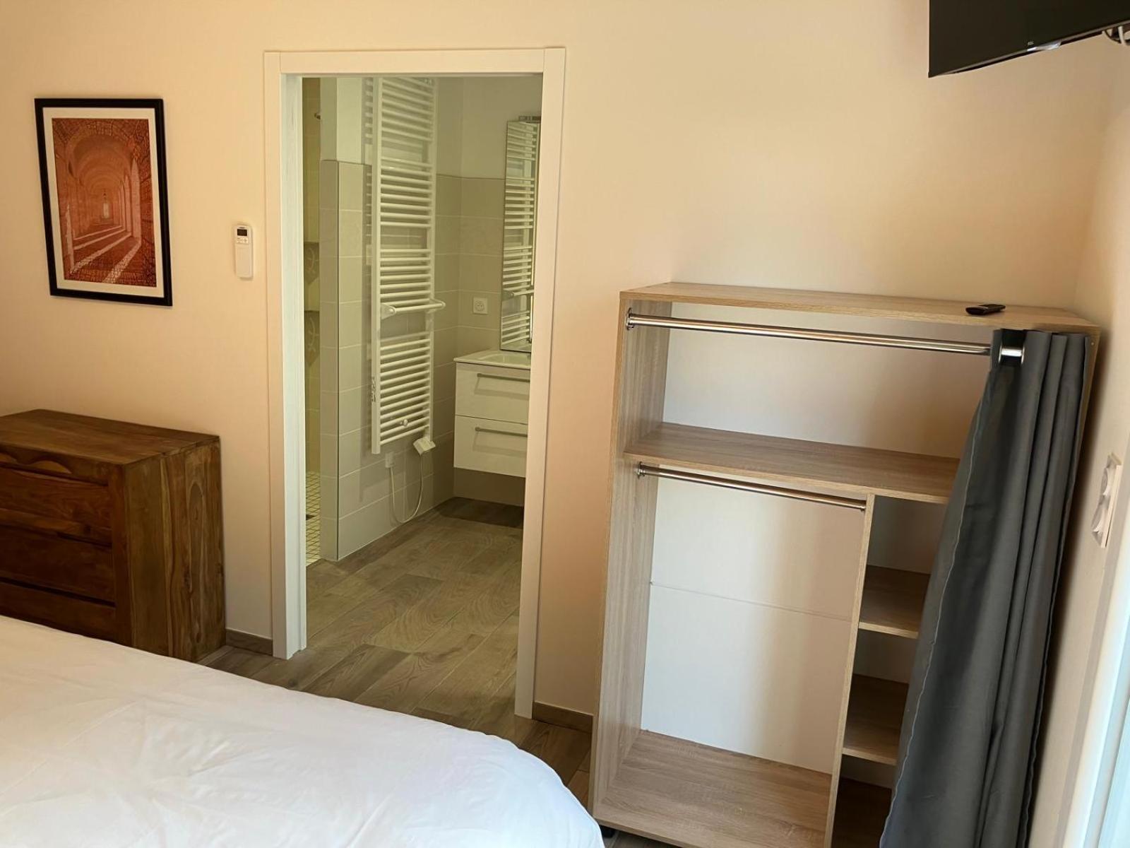 Domaine Des Peyries - Chambres Et Table D'Hotes Saint-Barthelemy-d'Agenais Eksteriør bilde